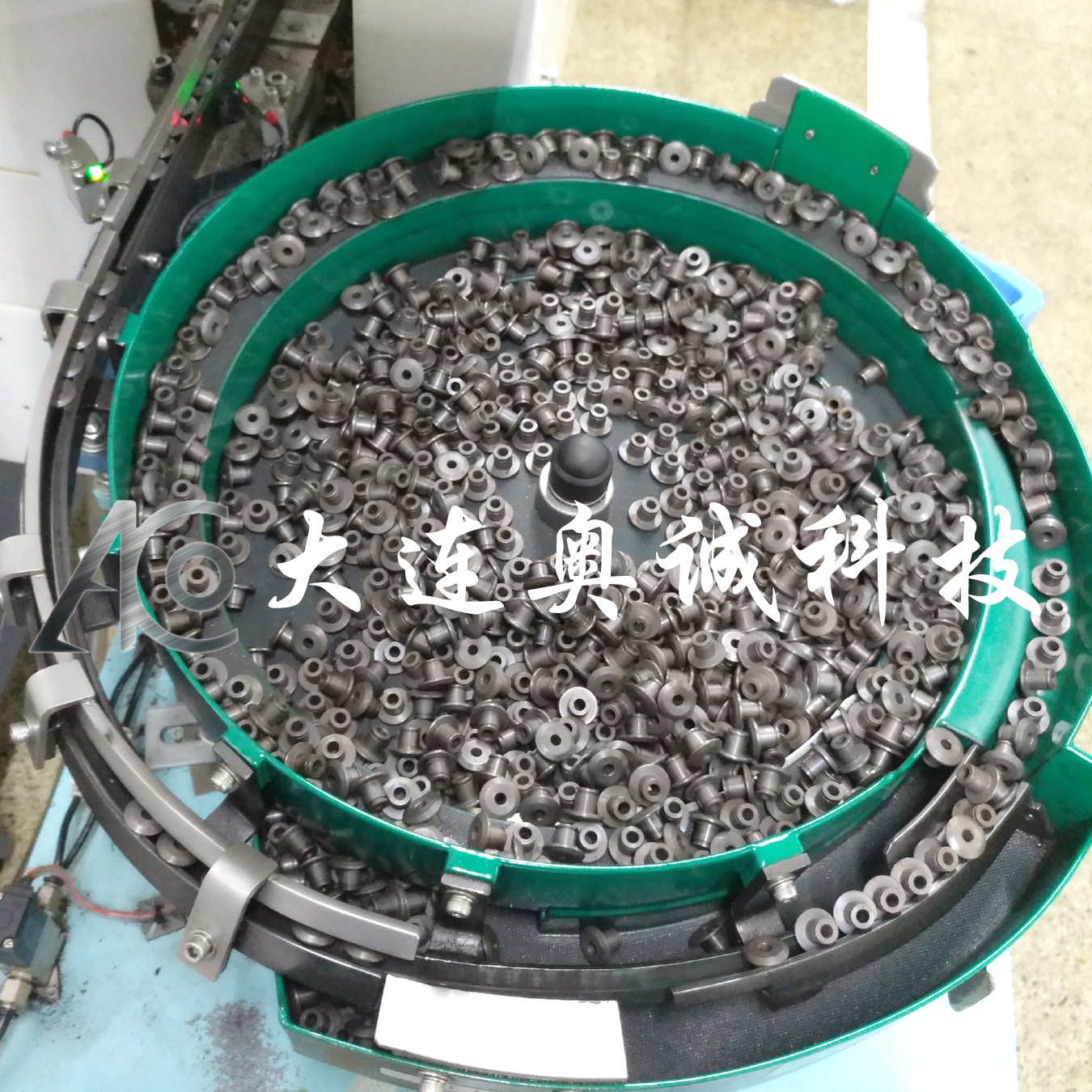 振动盘